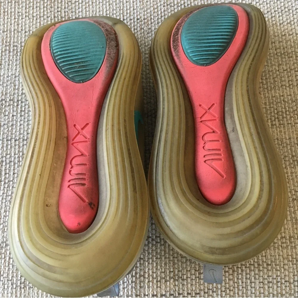 Nike Air Max 720  Women’s Size 8.5